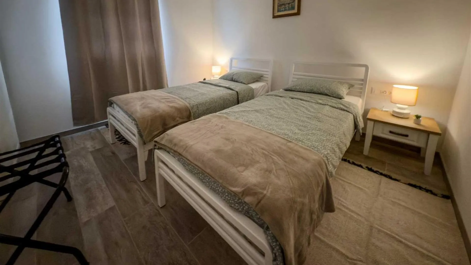 Apartments Sabun Nin